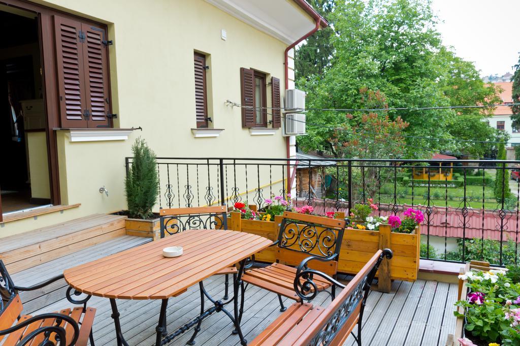Arina Apartments Braşov Værelse billede